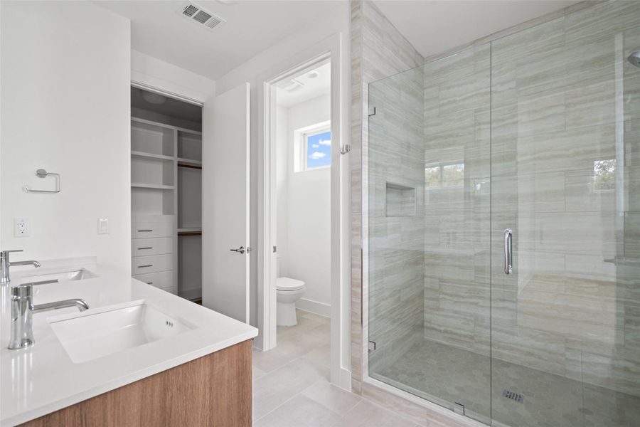 Furnished interior view inside a new home in , Austin (Image 11). Furnished interior view inside a new home in , Austin (Image 11).