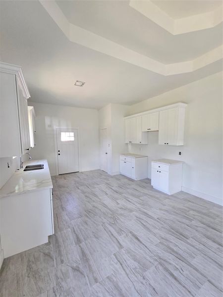 Spacious, unfurnished interior of a new home in , Splendora (Image 21).