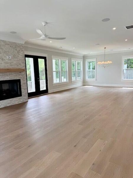 Spacious, unfurnished interior of a new home in Overlook at Copahee Sound, Awendaw (Image 31). Spacious, unfurnished interior of a new home in Overlook at Copahee Sound, Awendaw (Image 31).
