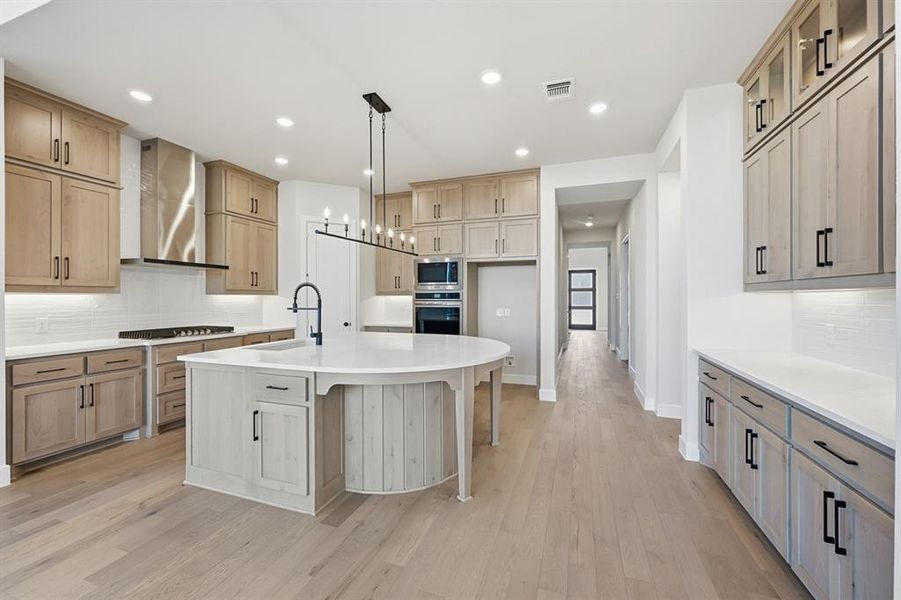 Furnished interior view inside a new home in Star Trail, Prosper (Image 5).