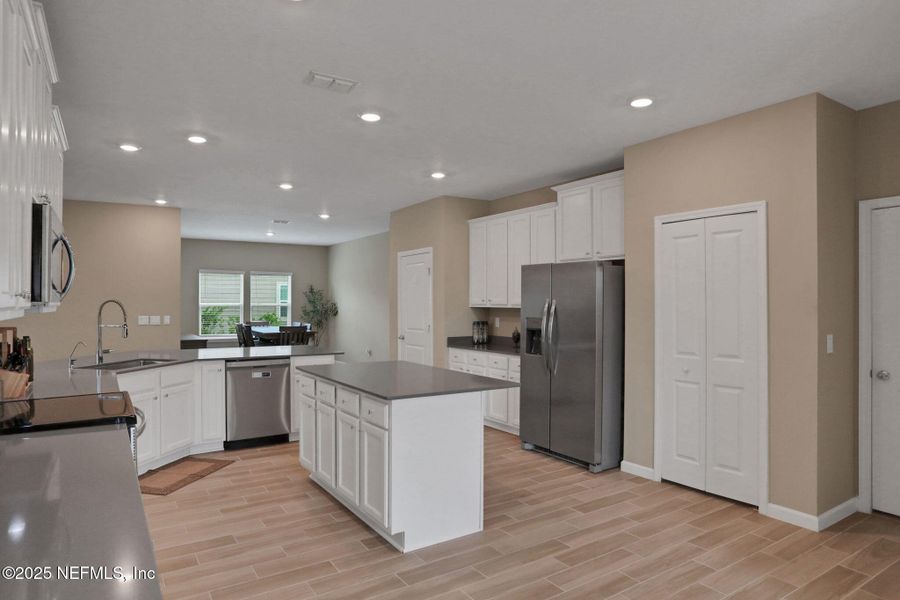 Furnished interior view inside a new home in , Green Cove Springs (Image 30). Furnished interior view inside a new home in , Green Cove Springs (Image 30).
