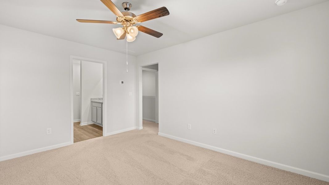 Spacious, unfurnished interior of a new home in Laurel Park Townhomes, Hephzibah (Image 19).