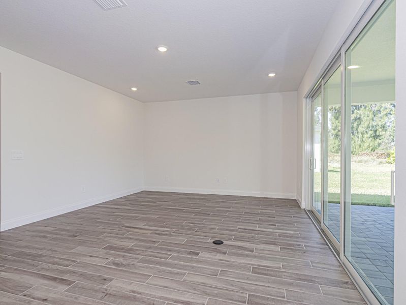 5637 Hampton Park Circle_Vero (6)