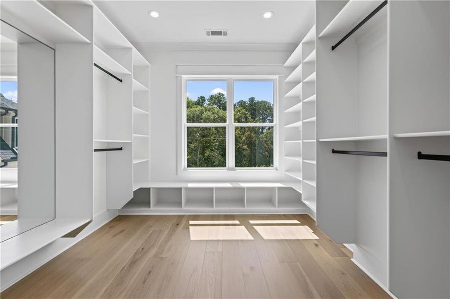 Image 104 of a home in .