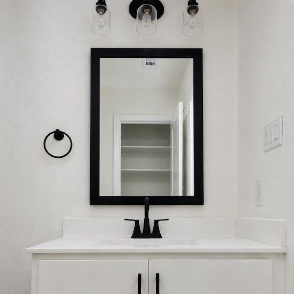 Secondary Full Bathroom