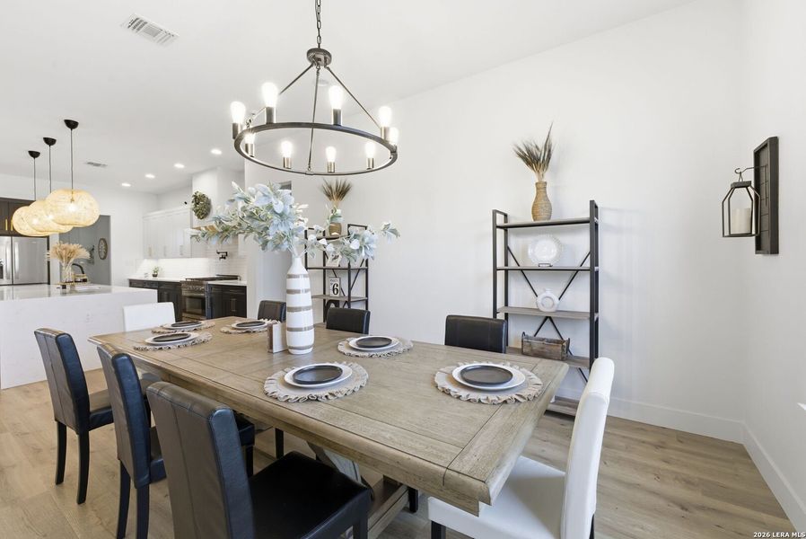 Furnished interior view inside a new home in , Bandera (Image 8).