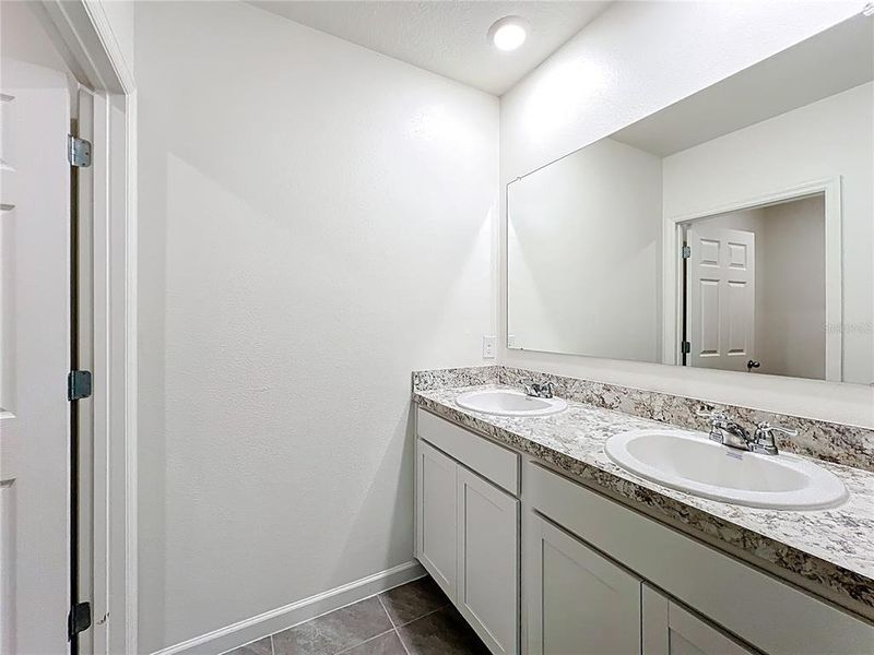 Image 44 of a home in Cypress Bay West.