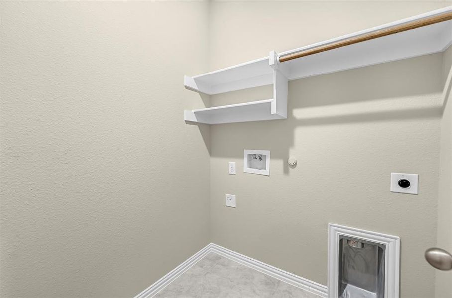 Spacious, unfurnished interior of a new home in Morningstar, Aledo (Image 18). Spacious, unfurnished interior of a new home in Morningstar, Aledo (Image 18).