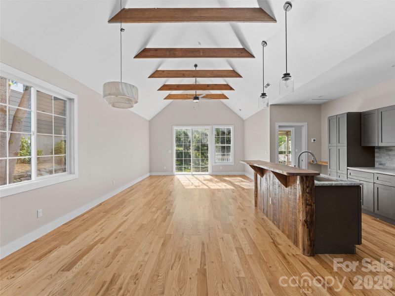 Spacious, unfurnished interior of a new home in , Brevard (Image 20).