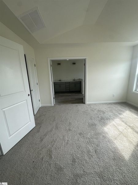 Spacious, unfurnished interior of a new home in Shiloh Trail, Wellford (Image 25). Spacious, unfurnished interior of a new home in Shiloh Trail, Wellford (Image 25).