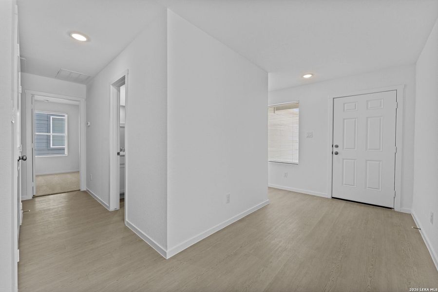 Spacious, unfurnished interior of a new home in Hidden Oasis, San Antonio (Image 17). Spacious, unfurnished interior of a new home in Hidden Oasis, San Antonio (Image 17).
