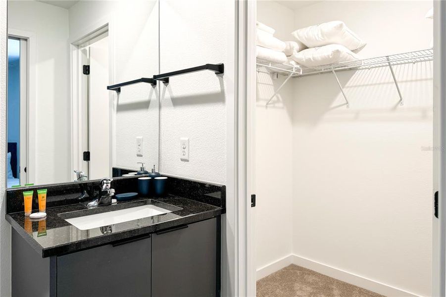 Image 42 of a home in .