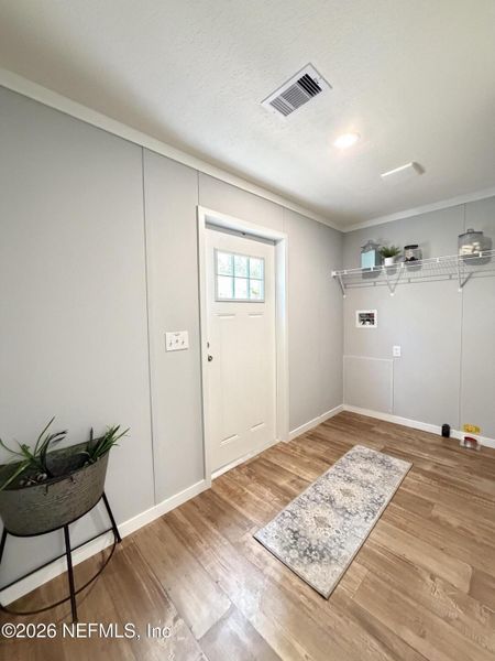 Spacious, unfurnished interior of a new home in , Starke (Image 25).