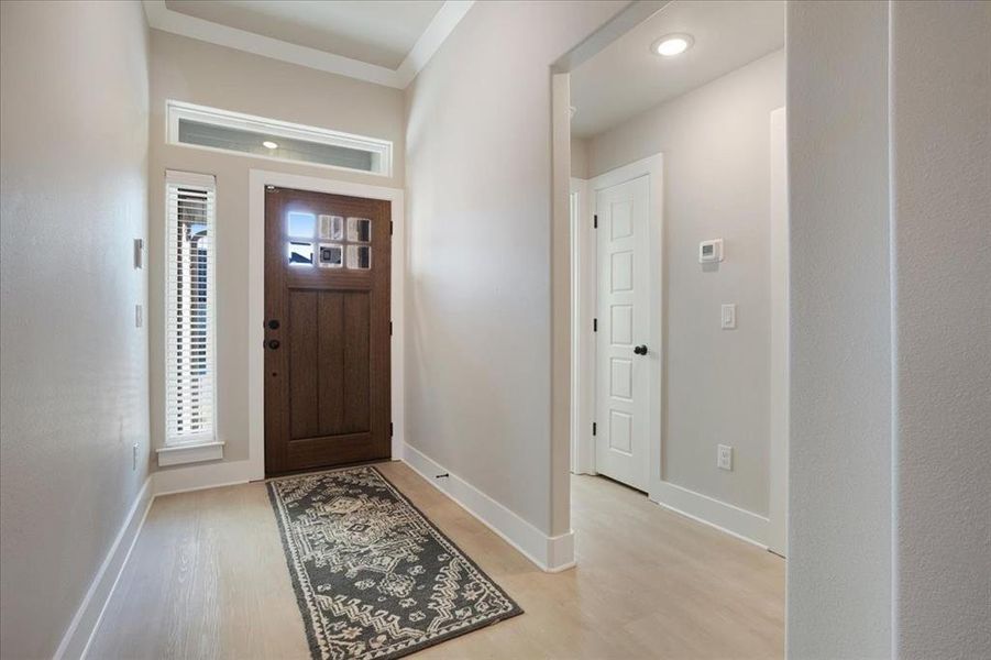 Spacious, unfurnished interior of a new home in Washington Meadows, Sherman (Image 21).