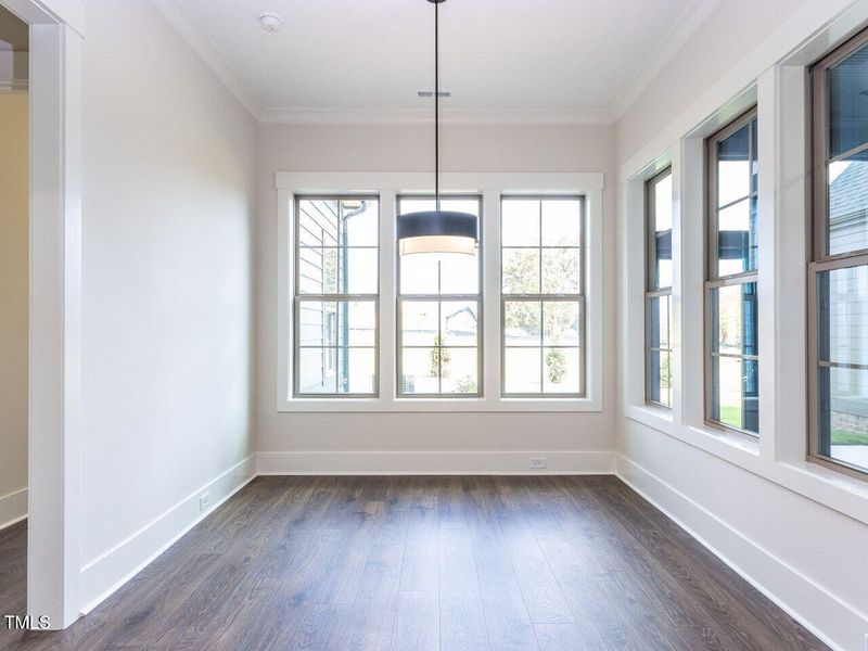 014-1280x960-breakfast-nook 014-1280x960-breakfast-nook