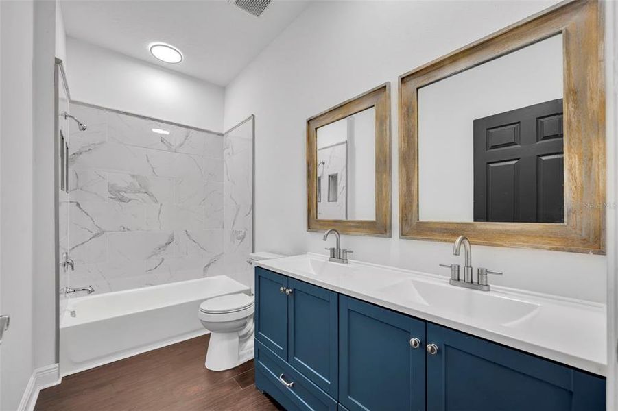 Furnished interior view inside a new home in , Apopka (Image 10).