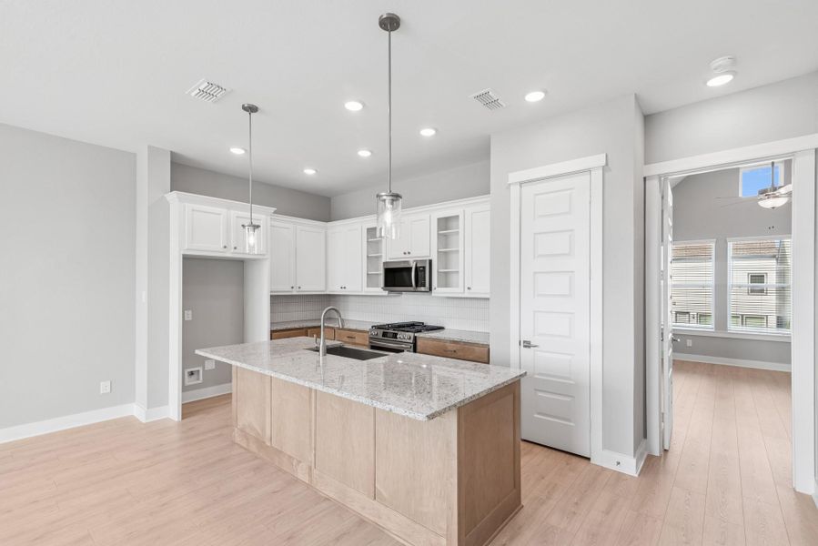 Furnished interior view inside a new home in Retreat at Oak Park, Houston (Image 10).