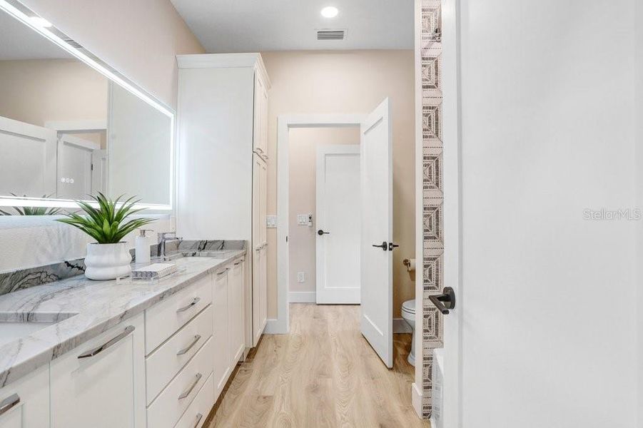 Furnished interior view inside a new home in , Tampa (Image 7).