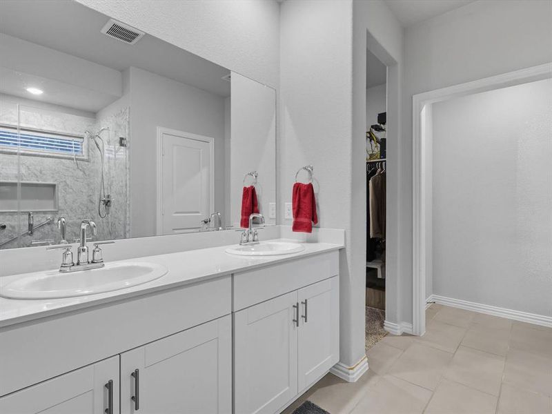 Furnished interior view inside a new home in , Denton (Image 25). Furnished interior view inside a new home in , Denton (Image 25).