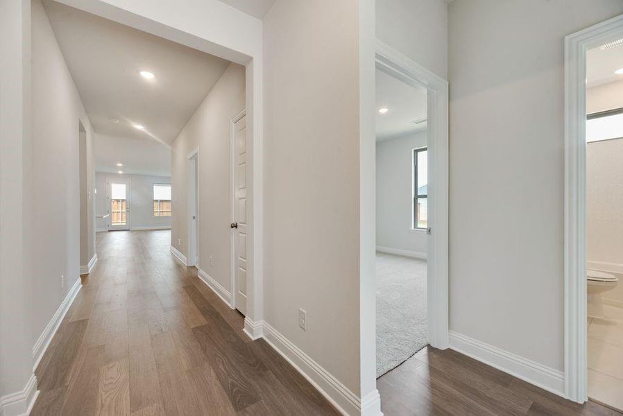 Spacious, unfurnished interior of a new home in Spiritas Ranch, Little Elm (Image 29).