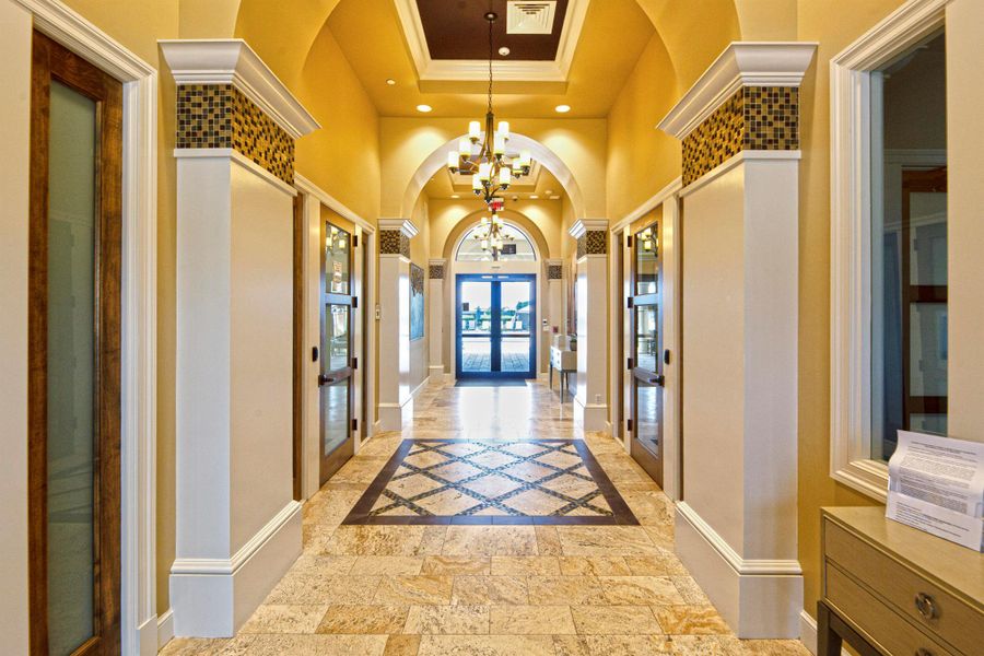 Spacious, unfurnished interior of a new home in , Port St. Lucie (Image 19).