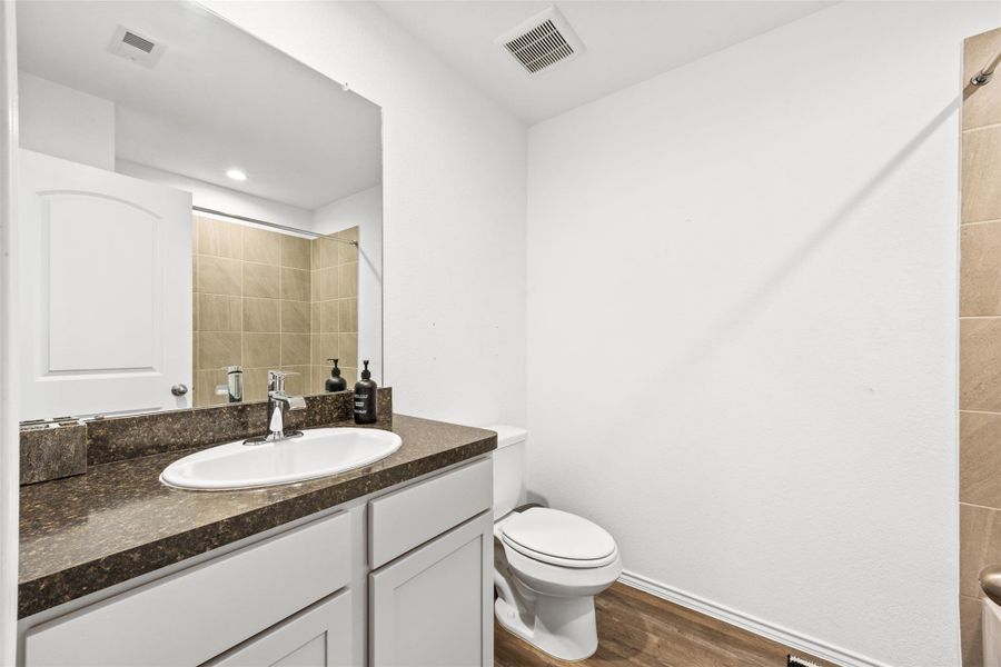 Furnished interior view inside a new home in Summerwood Trails, Willis (Image 6). Furnished interior view inside a new home in Summerwood Trails, Willis (Image 6).