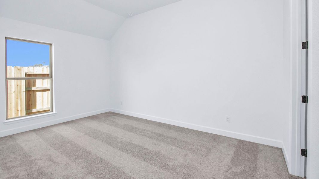 Spacious, unfurnished interior of a new home in Briarley 60', Montgomery (Image 8).