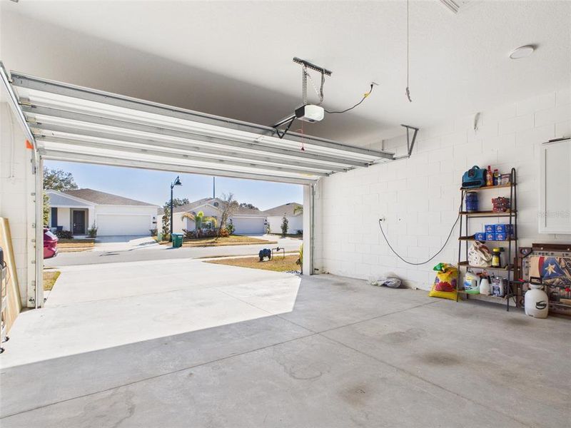 Spacious, unfurnished interior of a new home in Vineland Reserve, Osteen (Image 22).