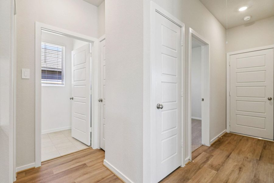 Spacious, unfurnished interior of a new home in Granger Pointe - Traditional Series, New Caney (Image 31).