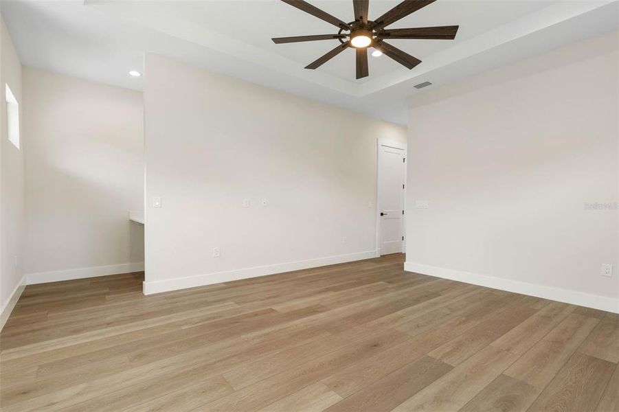 Spacious, unfurnished interior of a new home in , Palm Coast (Image 73).
