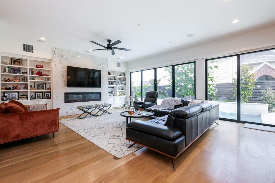 Furnished interior view inside a new home in , Houston (Image 7).