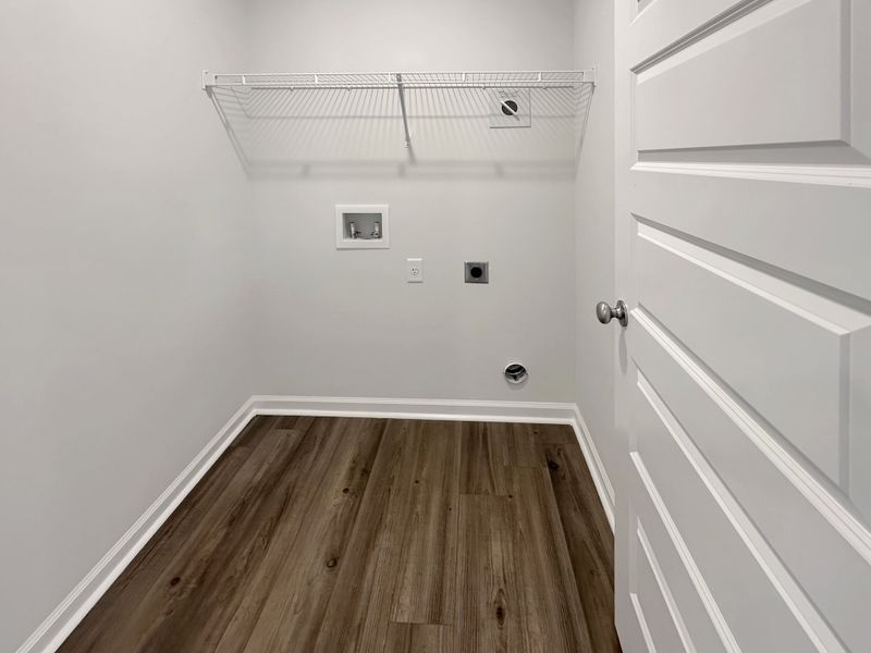 Spacious, unfurnished interior of a new home in Doctor's Creek, Ludowici (Image 20). Spacious, unfurnished interior of a new home in Doctor's Creek, Ludowici (Image 20).