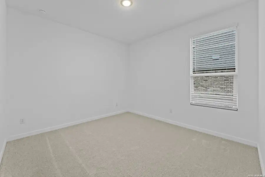 Spacious, unfurnished interior of a new home in Brookmill, San Antonio (Image 17).