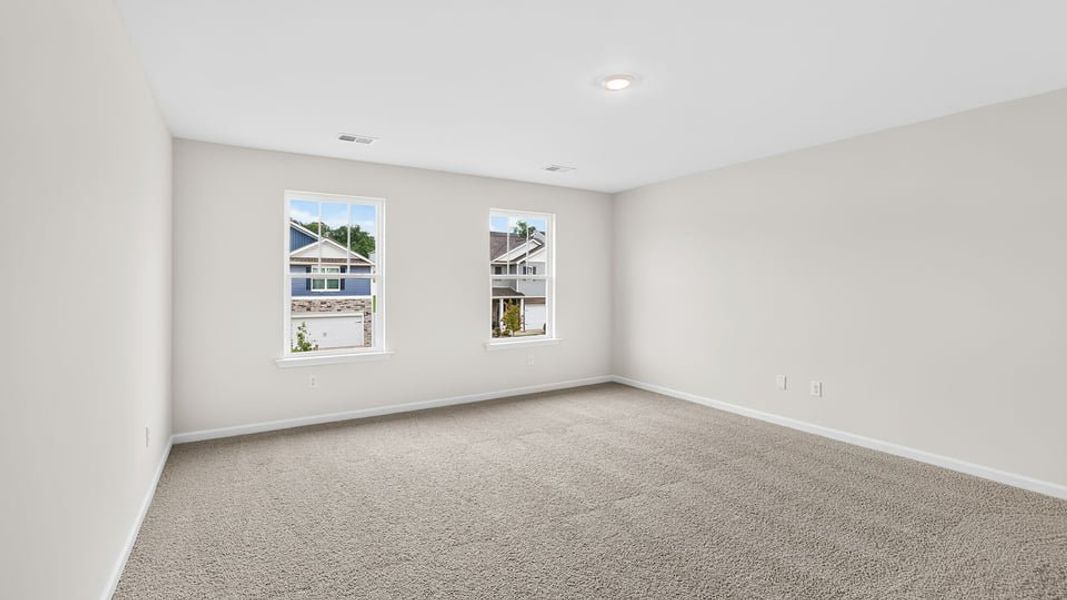 Spacious, unfurnished interior of a new home in Spring Ridge, Anderson (Image 31).