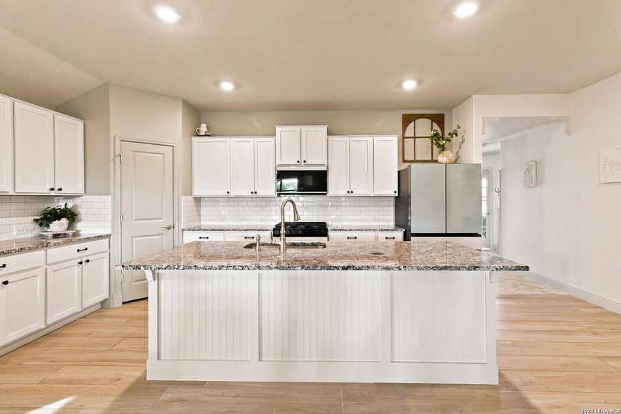 Furnished interior view inside a new home in Copper Canyon, Bulverde (Image 41).
