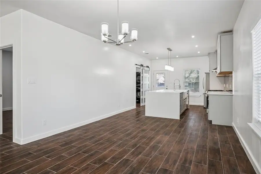 Spacious, unfurnished interior of a new home in , Wylie (Image 35).