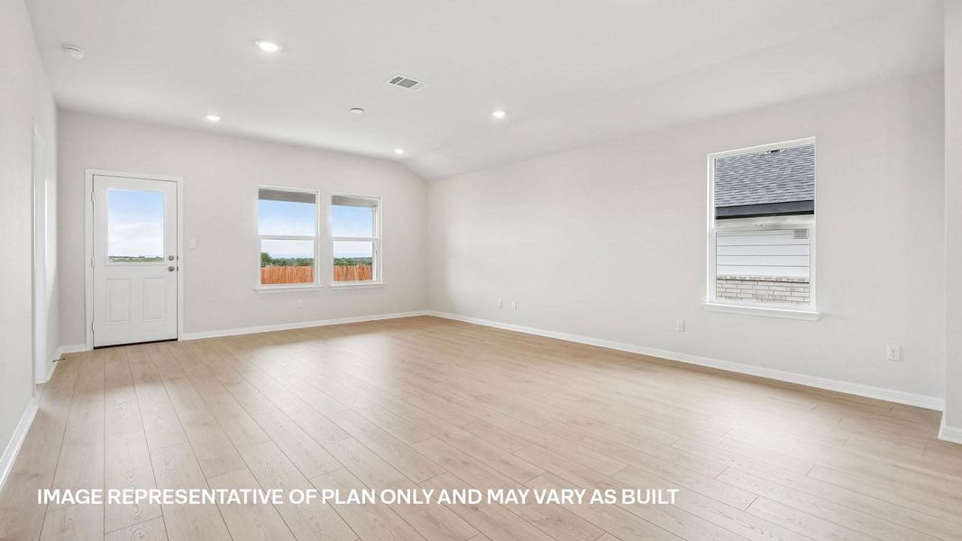 Spacious, unfurnished interior of a new home in Thunder Rock, Marble Falls (Image 18). Spacious, unfurnished interior of a new home in Thunder Rock, Marble Falls (Image 18).