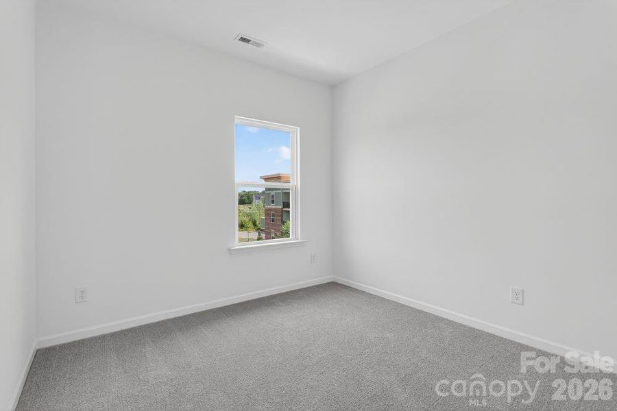 567 Silver Star Boulevard ~ Ready Now