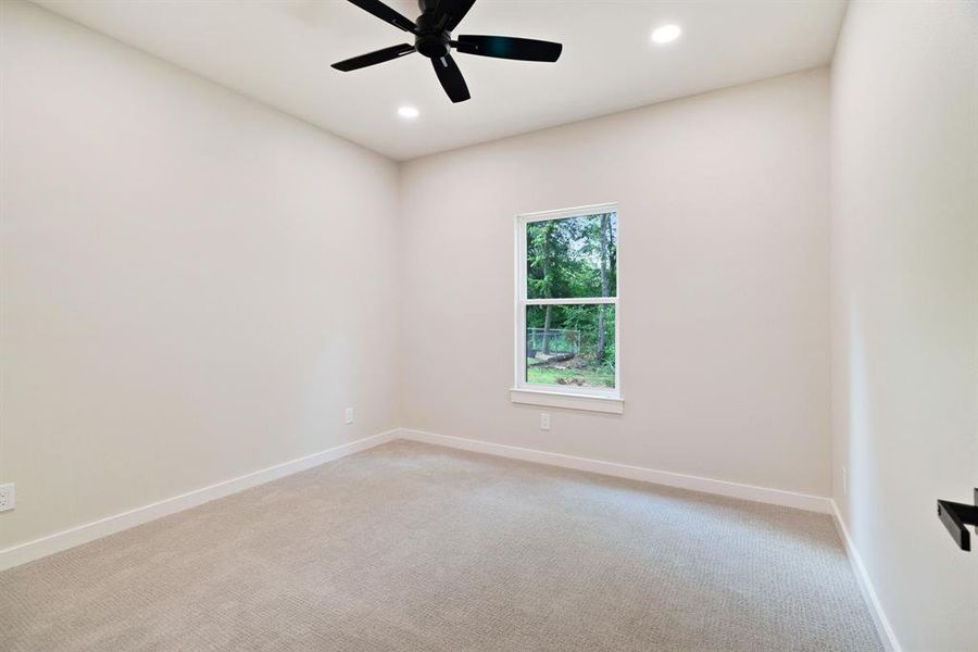 Spacious, unfurnished interior of a new home in , Paris (Image 17).