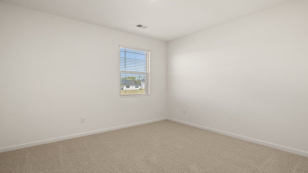 Spacious, unfurnished interior of a new home in Twin Lakes, Hoschton (Image 24).