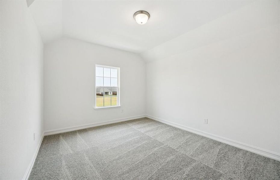 Secondary bedroom Secondary bedroom