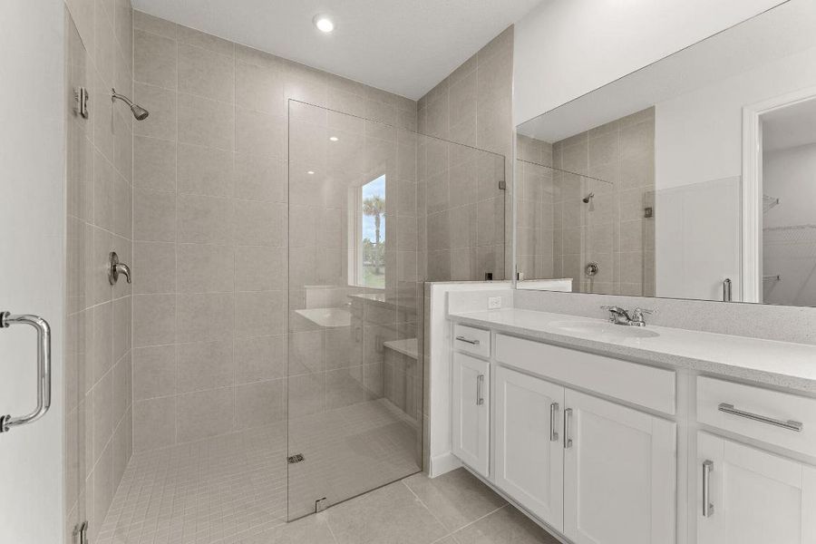 US_SEF_CLARION_LOT 345_owners bath 2