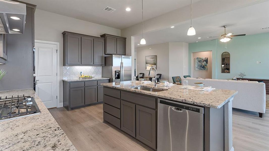 Furnished interior view inside a new home in Lakeview Pointe, Grand Prairie (Image 14).