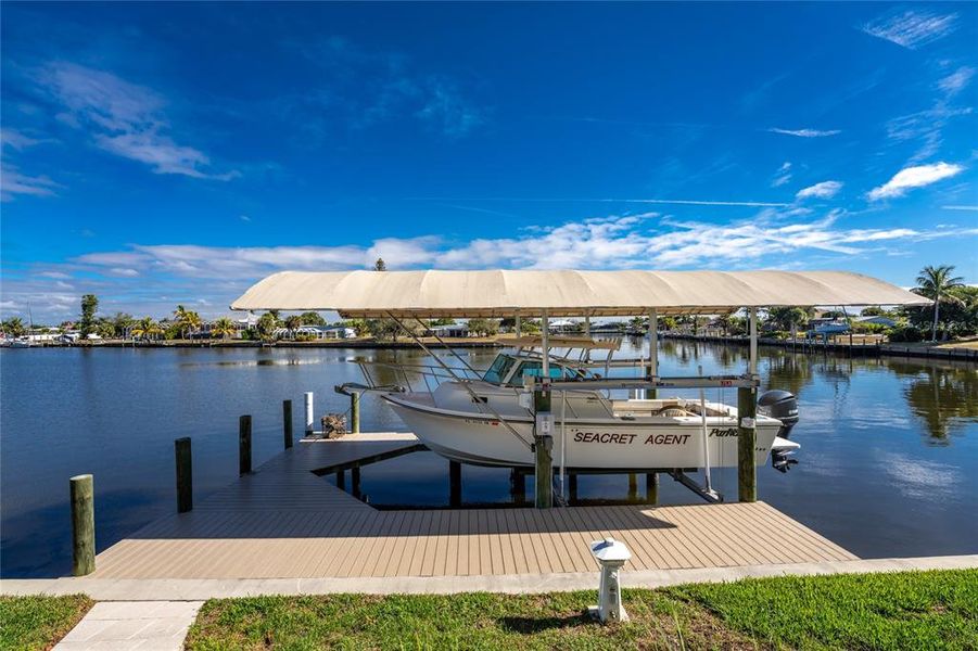 Community amenities in , Port Charlotte (Image 76).