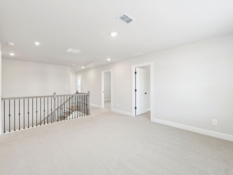 Spacious, unfurnished interior of a new home in River Pointe, Monroe (Image 18). Spacious, unfurnished interior of a new home in River Pointe, Monroe (Image 18).