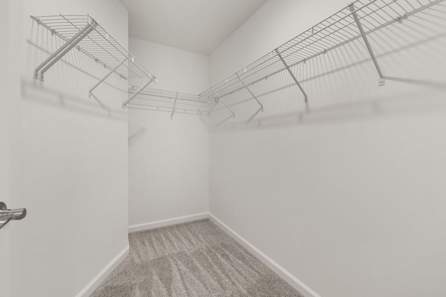 Representative unfurnished interior of a home built from the Grisham by Pulte Homes in Sedgefield Green, Greensboro (Image 16).