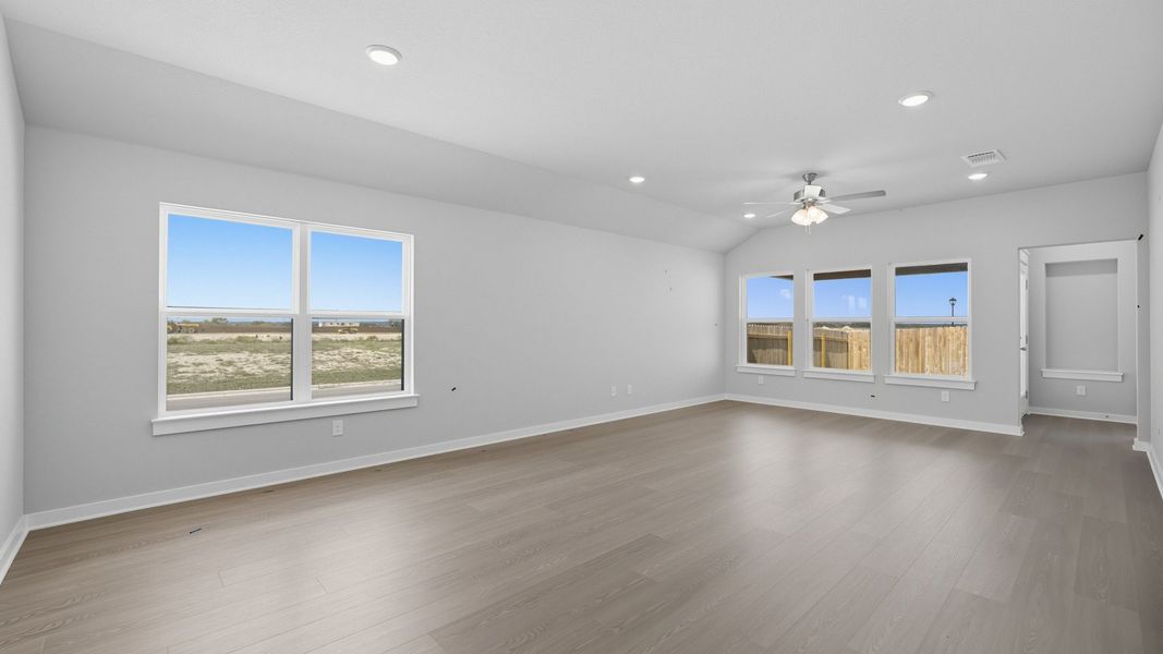 Furnished interior view inside a new home in Hunters Glen, Jarrell (Image 10).