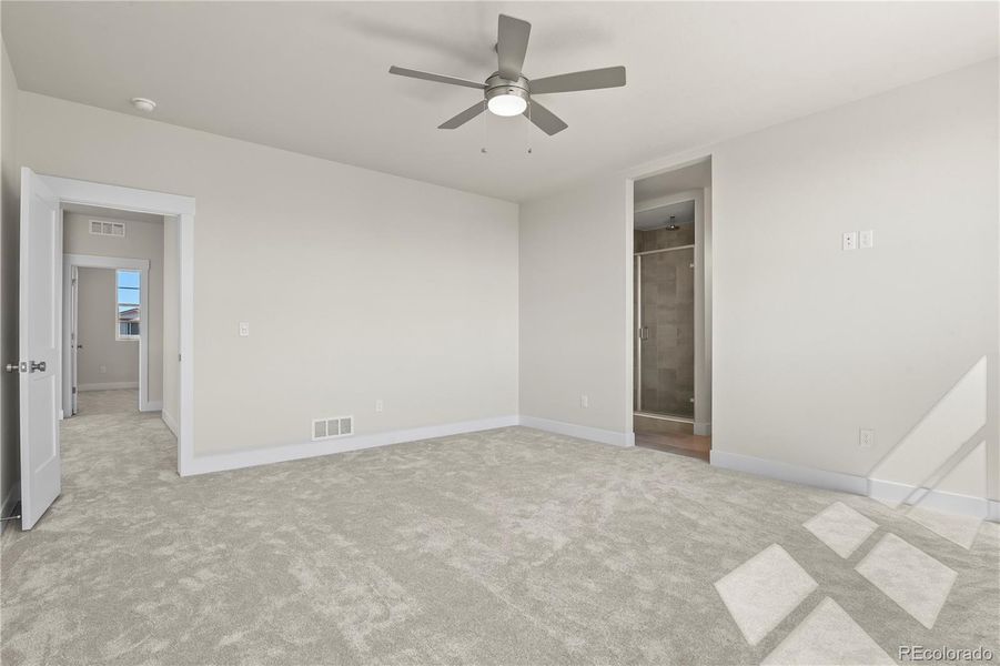 Spacious, unfurnished interior of a new home in , Colorado Springs (Image 23).