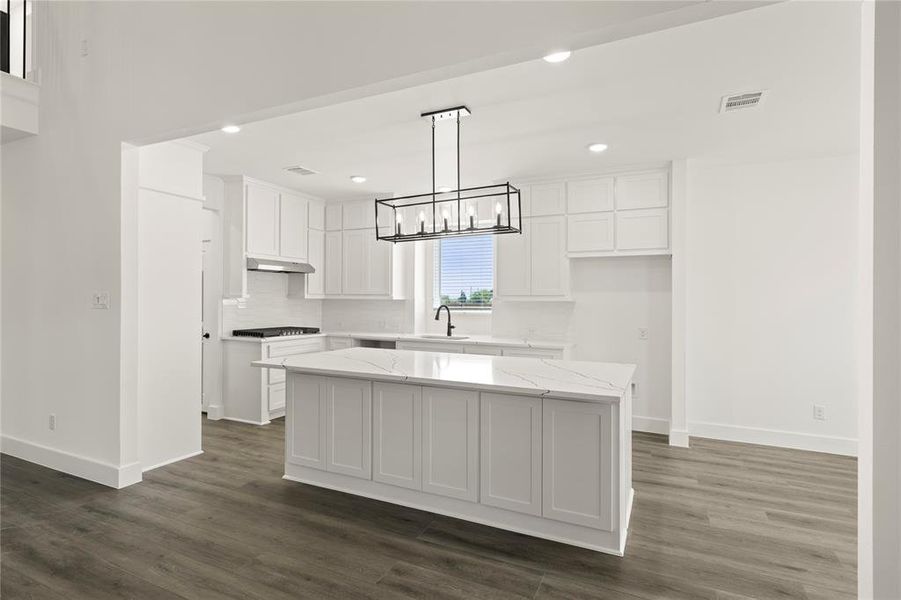 Furnished interior view inside a new home in Brookfield, Melissa (Image 13). Furnished interior view inside a new home in Brookfield, Melissa (Image 13).