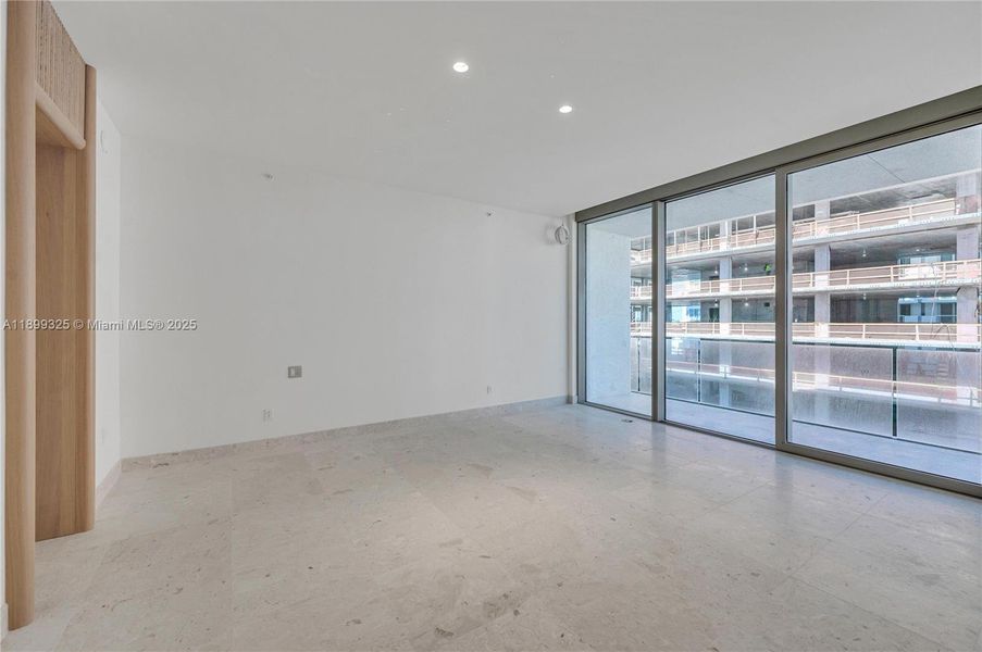 Spacious, unfurnished interior of a new home in , Surfside (Image 6).